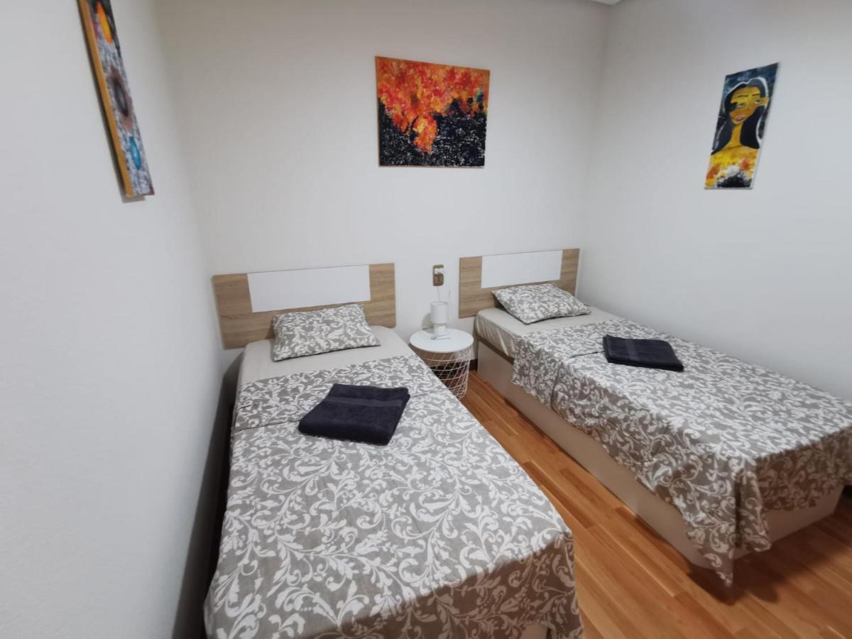 Bonita Apartamento Торевиеха Екстериор снимка
